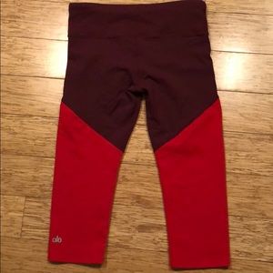 ALO Yoga Two-Tone Burgundy and Red High-Waist Leggings